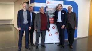 Gruppenfoto am IMMS (© Mittelstand 4.0-Kompetenzzentrum Ilmenau)