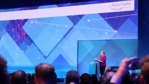 Keynote von Bundeskanzlerin Merkel (© Mittelstand 4.0-Kompetenzzentrum Ilmenau)
