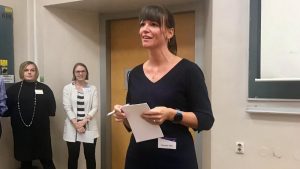 Ninette Pett stellt ihre Dissertation vor (© Mittelstand 4.0-Kompetenzzentrum Ilmenau)