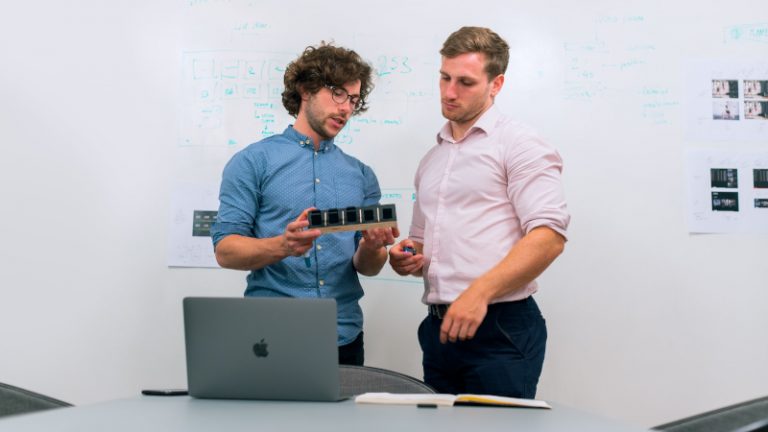 Bewerben können sich sowohl Unternehmen als auch Institutionen (© ThisisEngineering RAEng – Unsplash)-raeng-jk-vpJaxUxw-unsplash